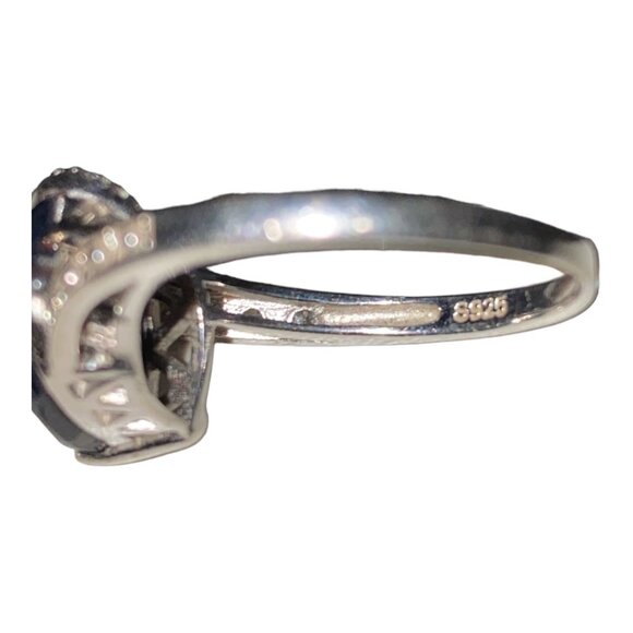 Ring Size 8.5 Blue Sapphire CZ Cubic Zirconia Sterling Silver 925 - Picture 8 of 10